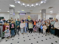 ظم قطاع خدمة المجتمع وتنمية البيئة بكلية الطب – جامعة بنها إفطارًا جماعيًا ضمن مبادرة فرحة رمضان لمرضى وحدة الغسيل الكلوي وأمراض الدم وأسرهم.